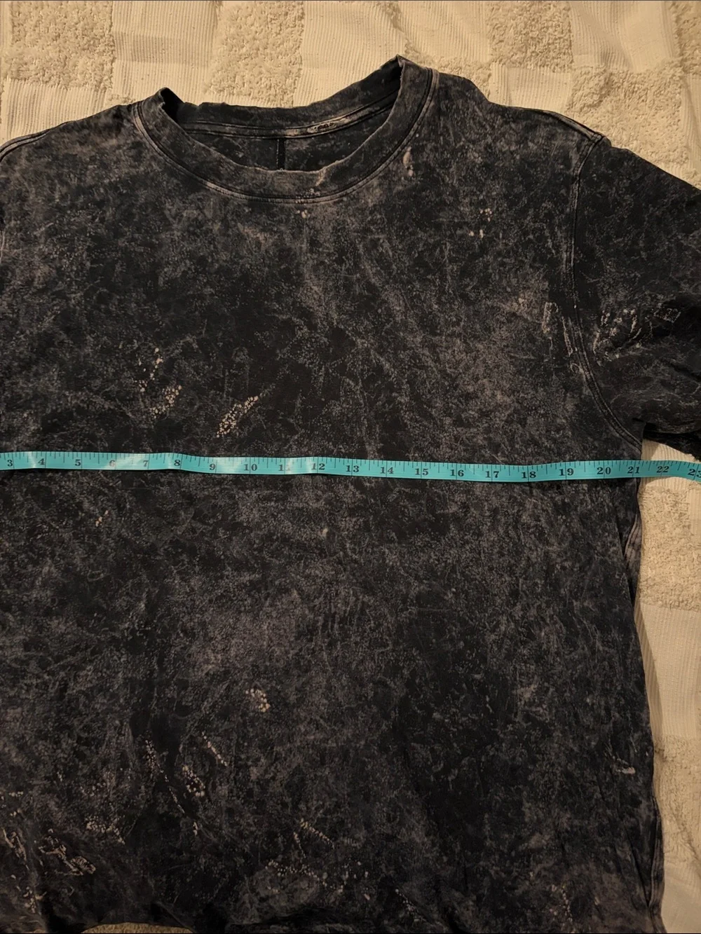 Lululemon Tee - Picture 5 of 5